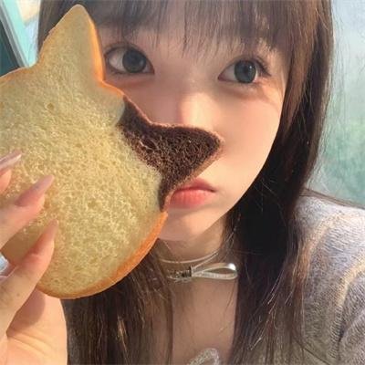 春色无边满杏林